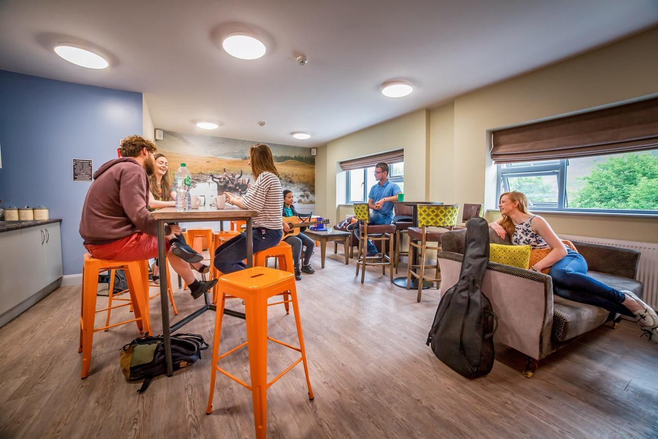 לינאן Wild Atlantic Hostel מראה חיצוני תמונה